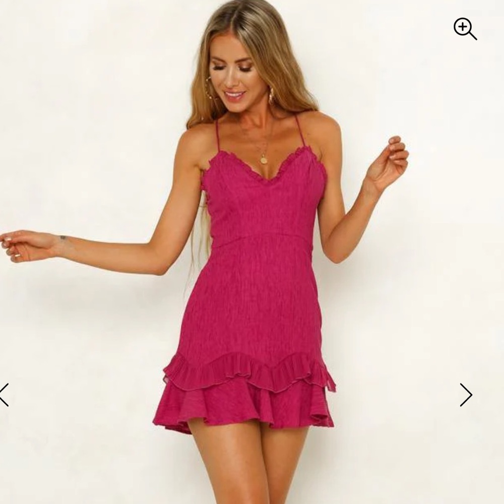 NWT Hello Molly SCORPIO SEASON DRESS FUCHSIA Women’s SZ S Sold Out Party Beach